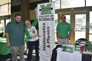 Future students discover Math & Physics at Green and White Day